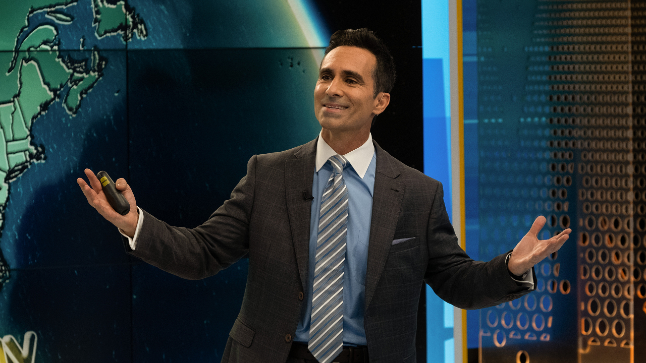 Néstor Carbonell in 'The Morning Show'