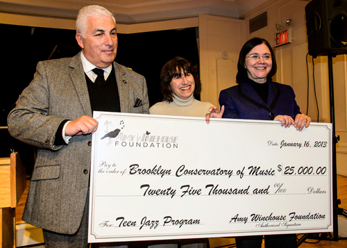 Late Amy Winehouse's parents donated $25,000 to the Park Slope arts academy.